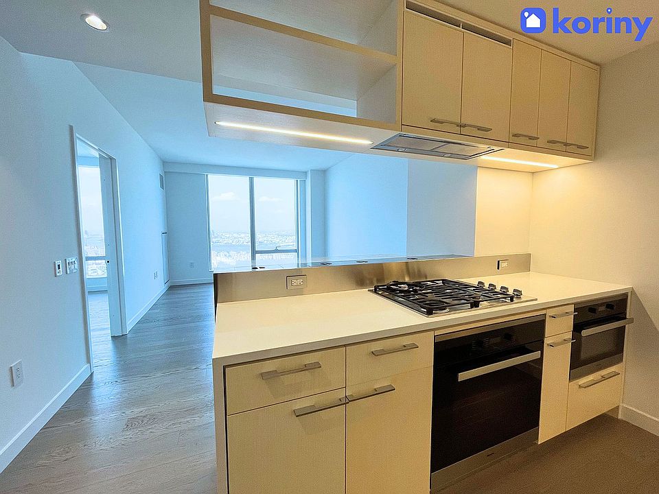 1st image of 252 South St #64HI