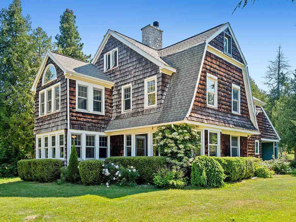 1st image of 3923 Pine Cove Ln