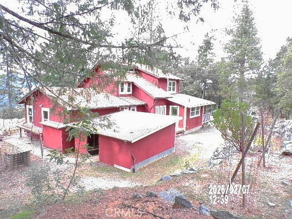 2nd image of 1881 Laytonville Dos Rios Rd