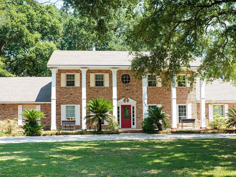 1st image of 465 Donald Dr