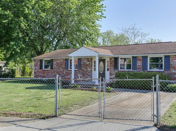 2200 McSweeney Cir, Hampton, VA 23663