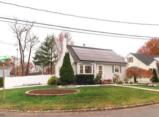 64 Ruddy Pl, Clark, NJ 07066