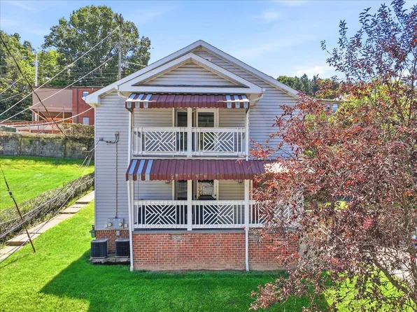 41 Glenmore Ave, Pittsburgh, PA 15229