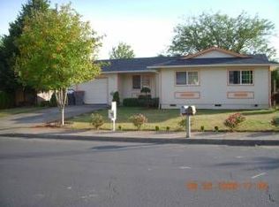 1812 SW Sesame St, McMinnville, OR 97128