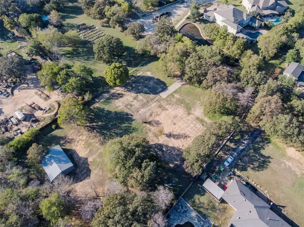 2405 Johnson Rd, Southlake, TX 76092