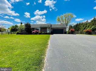 2879 Perkiomenville Rd, Harleysville, PA 19438