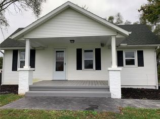 3175 Lowman Rd, Smithville, MO 64089