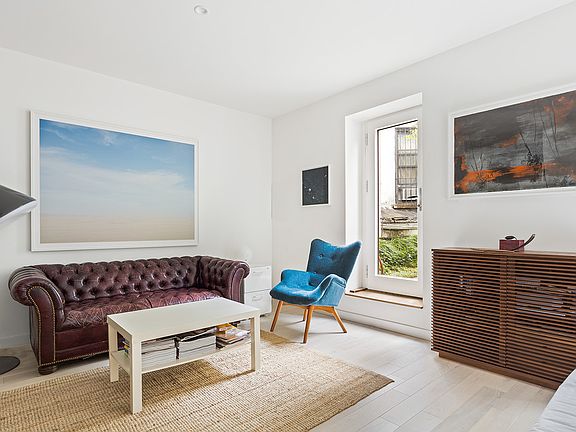 3rd image of 734 Nostrand Ave #2R