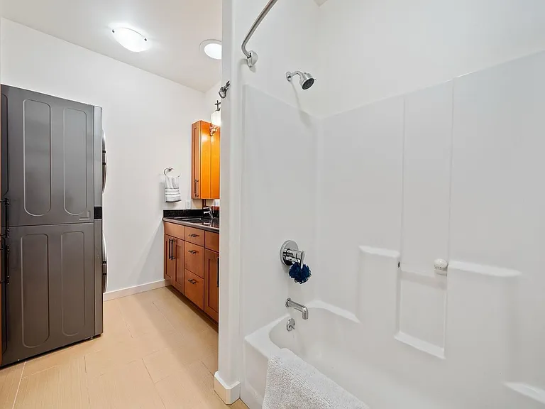 51 W Waipio Rd — Photo 30