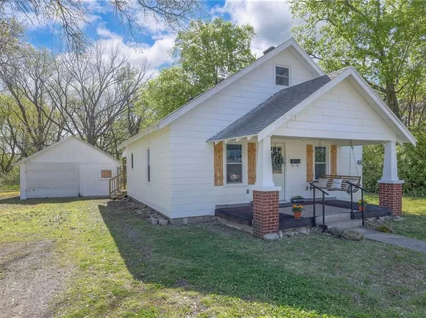 311 S Mechanic St, Butler, MO 64730