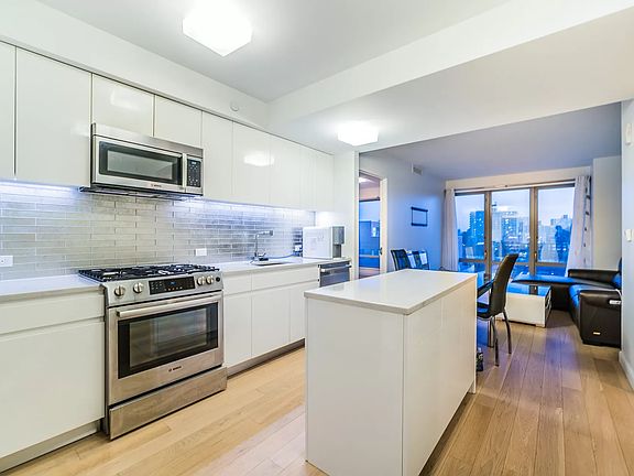 3rd image of 138-35 39th Ave Unit 7E