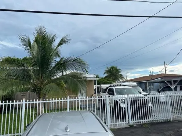 2830 NW 87th Ter, Miami, FL 33147