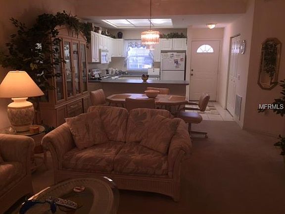 5th image of 4275 Castlebridge Ln Unit 1313