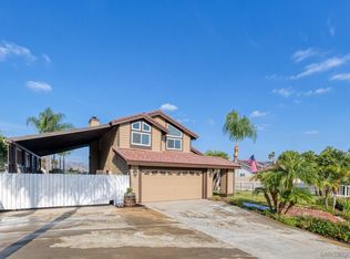 8817 Ridgeton Ct, Lakeside, CA 92040