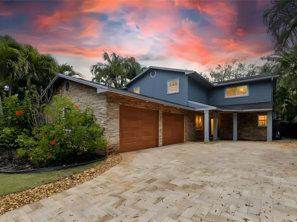 9545 135th St, Seminole, FL 33776