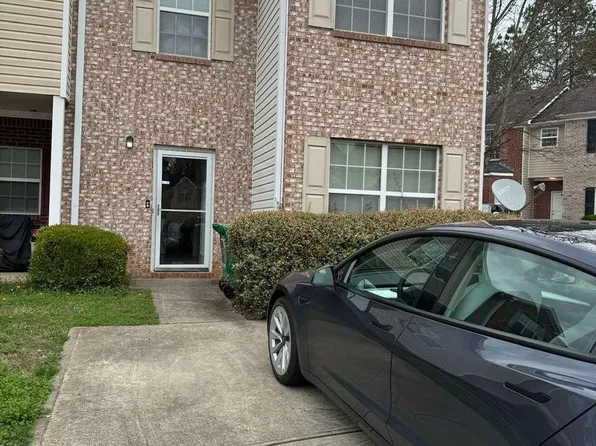 1564 Eastern Sunrise Ln, Decatur, GA 30034