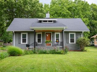 1221 44th St, Des Moines, IA 50311