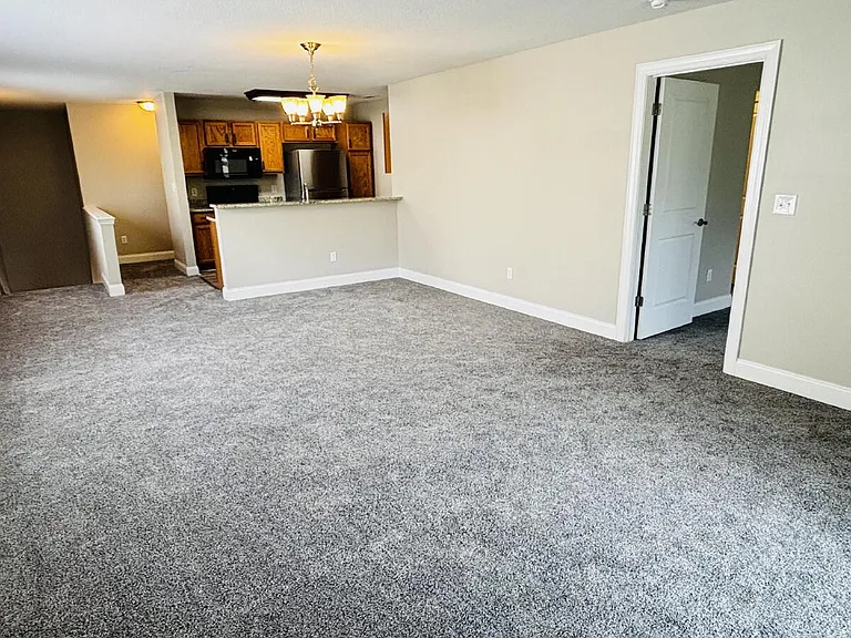 43 Foxden Dr #204 — Photo 3