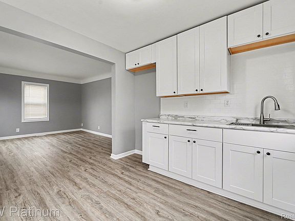 5th image of 7527 Toepfer Rd