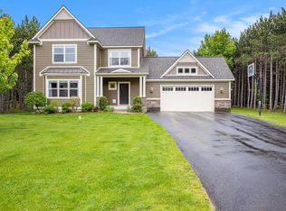 10468 Fencepost Ln, Traverse City, MI 49685