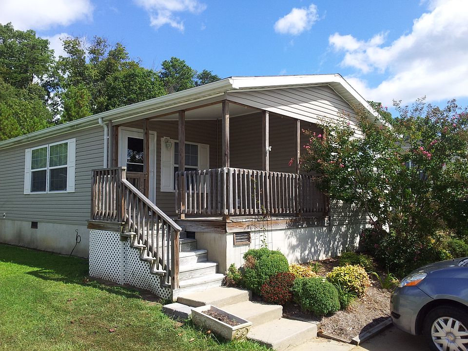 1st image of 426 Morris Ln