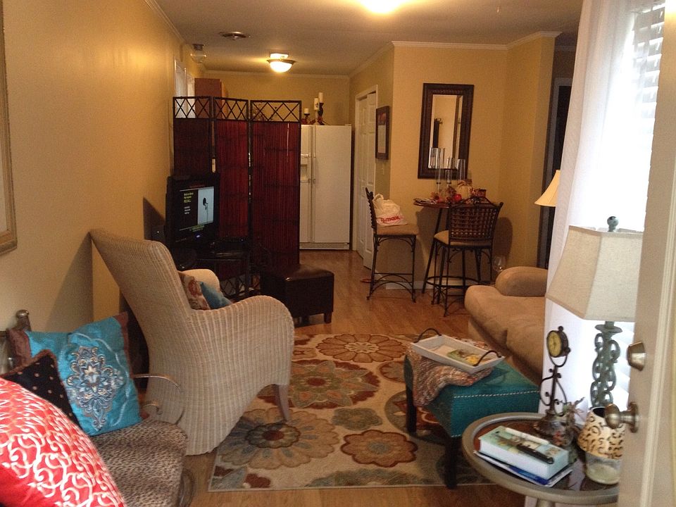 Living room & Kitchen Beyond