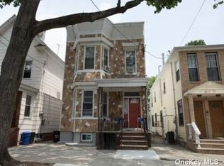 8619 123rd St, Richmond Hill, NY 11418