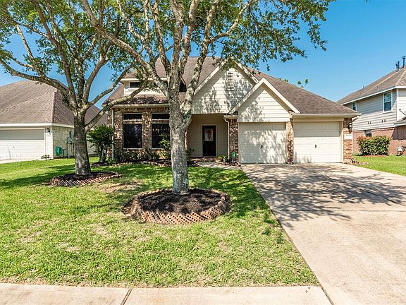 2nd image of 2113 White Dove Ct