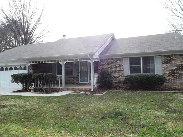 8446 Hogan Dr SE, Huntsville, AL 35802
