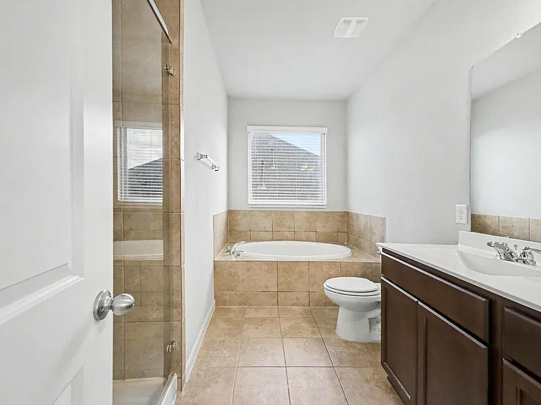17406 Tidewater Cypress Trl — Photo 22
