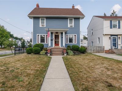 2246 Arthur Ave, Lakewood, OH, 44107