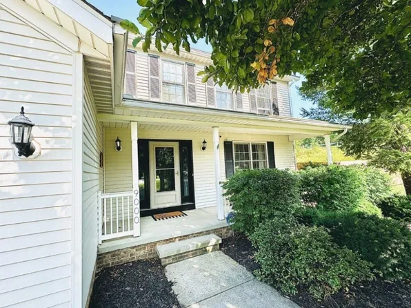 9000 Arden Dr, Mentor, OH 44060