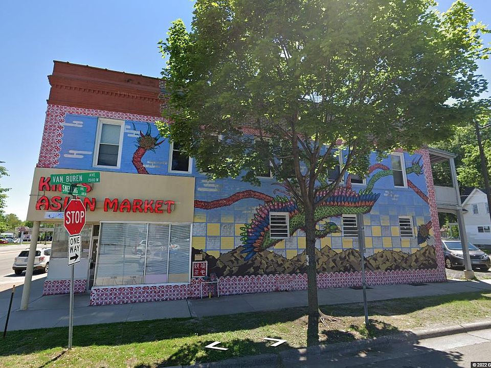 1st image of 687 Snelling Ave N APT 1