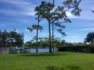 16 SE Saddle Back Rd, Jupiter, FL 33469