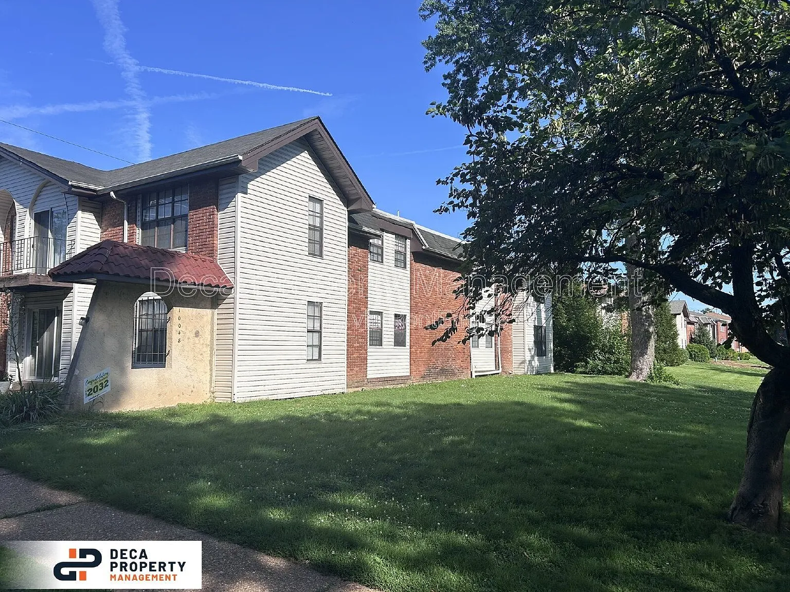 2 bed, 1.0 bath, 780 sqft, $975 — Photo 1