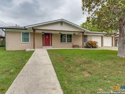 608 Creek Dr, New Braunfels, TX, 78130