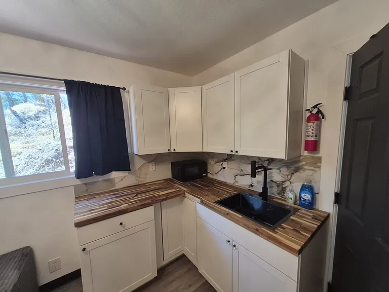 302 Ayba St #2 — Photo 7