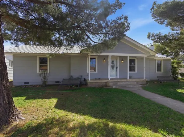1007 N 5th St, Alpine, TX 79830