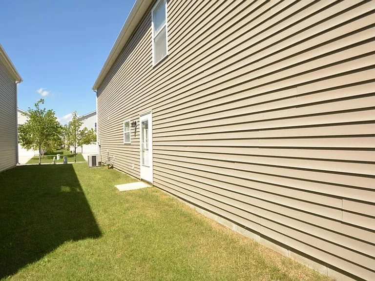 12162 Maize Dr — Photo 25