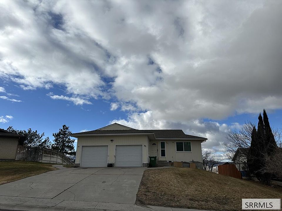 1st image of 871 Renee Ave
