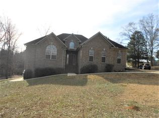 67 Fox Valley Ln, Maylene, AL 35114