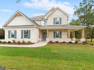 304 Air View Dr, Warner Robins, GA 31093