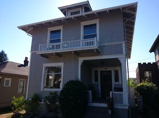 6319 16th Ave NE, Seattle, WA 98115