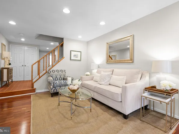 345 Paoli Woods, Paoli, PA 19301