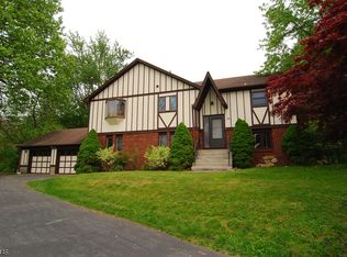 99 Barkers Mill Rd, Hackettstown, NJ 07840