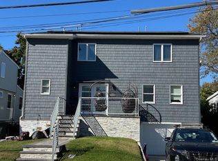 1064 Mora Place, Woodmere, NY 11598