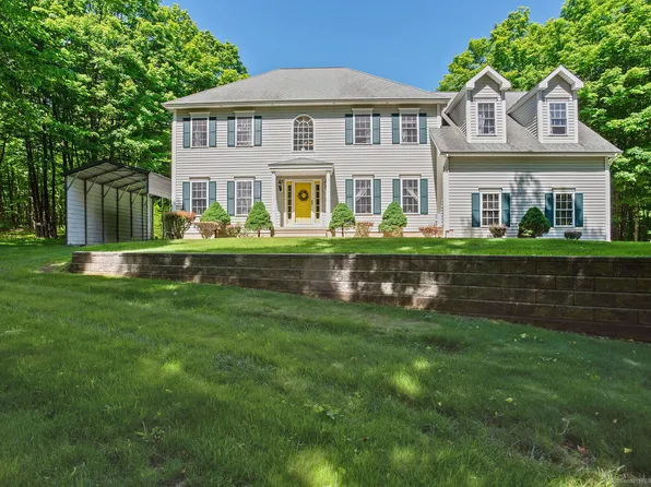 81 Red Barns Road, Guilford, CT 06437