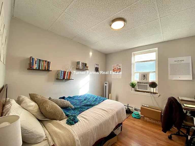 1572 Tremont St — Photo 22
