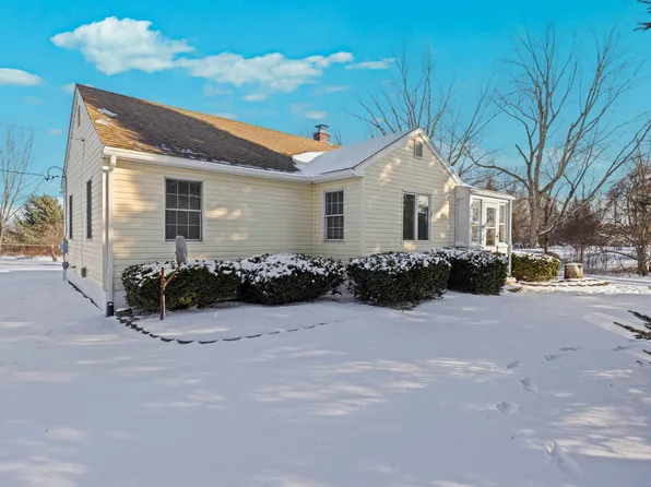 1376 Lathrop Rd, Allenton, MI 48002