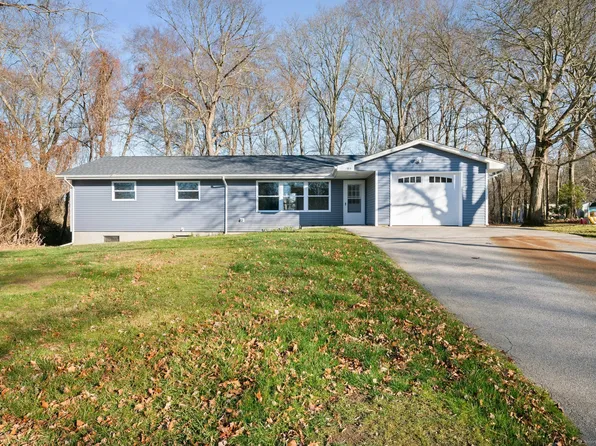 99 Wildwood Lane, Montville, CT 06382